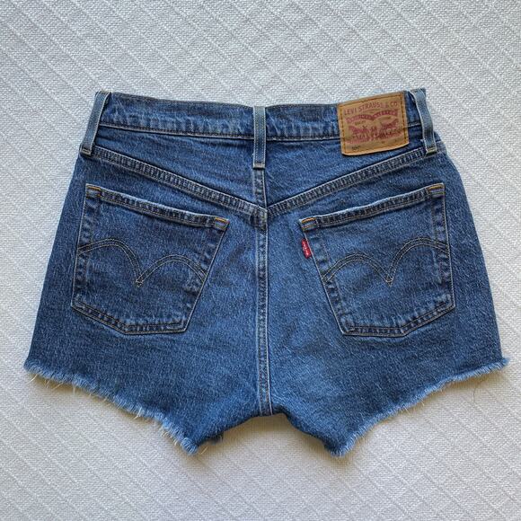 Levi's Women's 501 Cut Off Jean Shorts High Rise Button Fly Blue Denim Size 27 - Picture 7 of 11